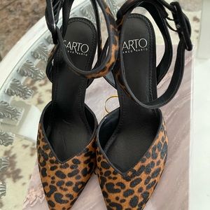 Women’s Franco Sarto leopard high heels shoes size 7
